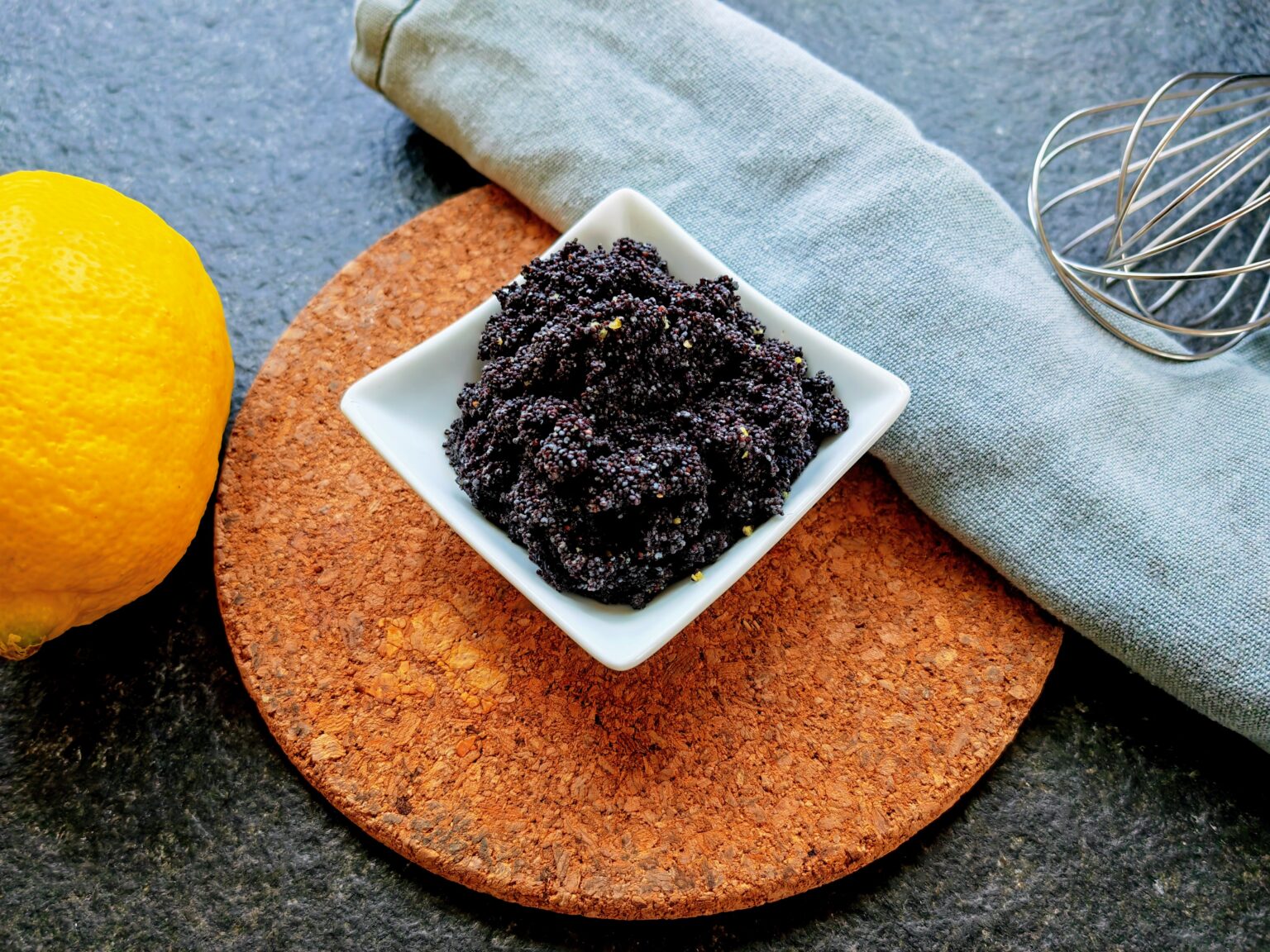 Gebackene Banane im Reispapiermantel - ein einfaches Dessert - Cappotella