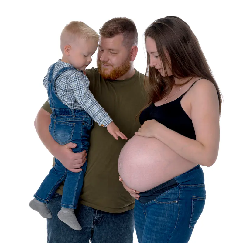 Hvordan man inkluderer ældre børn i en gravid fotografering – 9