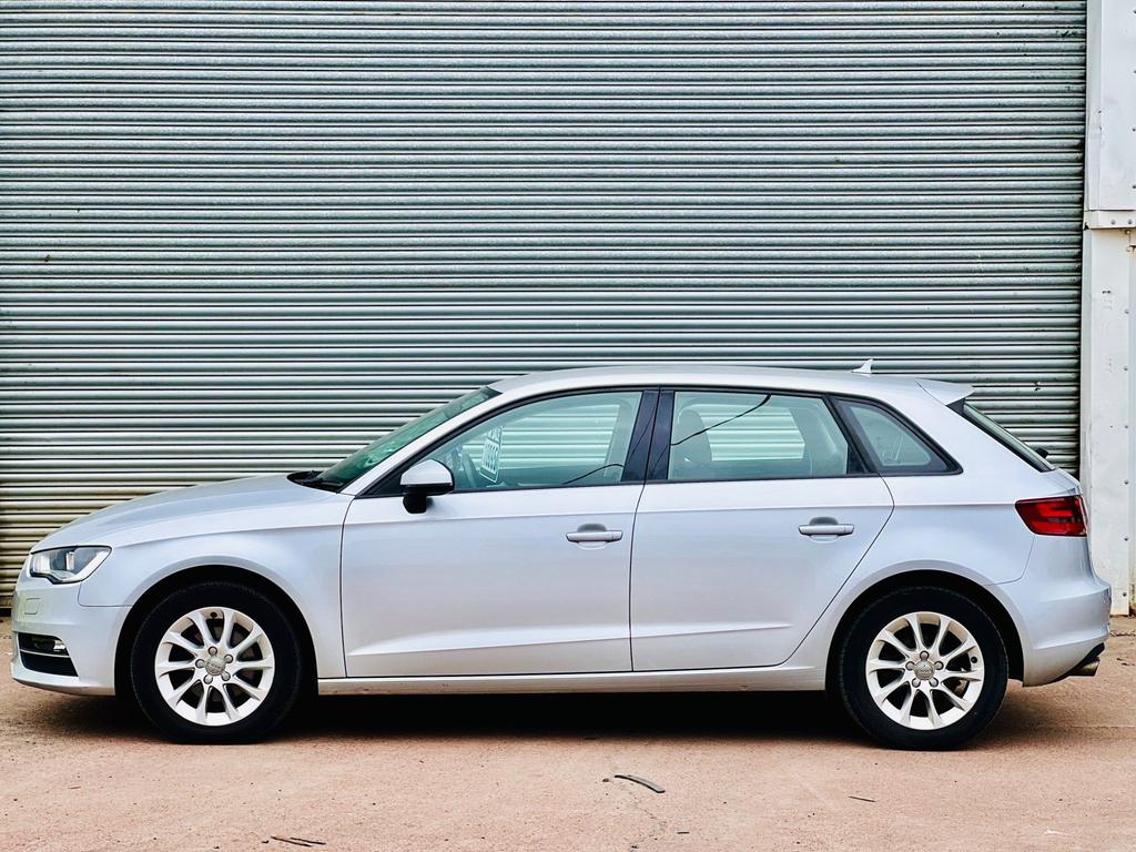 Audi A3 1.4 TFSI SE Sportback Euro 5 (s/s) 5dr / ULEZ-compliant / 51,000 miles / Petrol / Manual / 2 owners / 1 Year MOT Inc / 6 Months Warranty Inc / 12 Months AA Breakdown Cover Inc