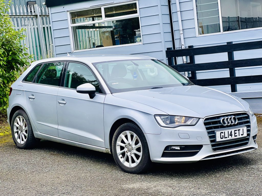 Audi A3 1.4 TFSI SE Sportback Euro 5 (s/s) 5dr / ULEZ-compliant / 51,000 miles / Petrol / Manual / 2 owners / 1 Year MOT Inc / 6 Months Warranty Inc / 12 Months AA Breakdown Cover Inc