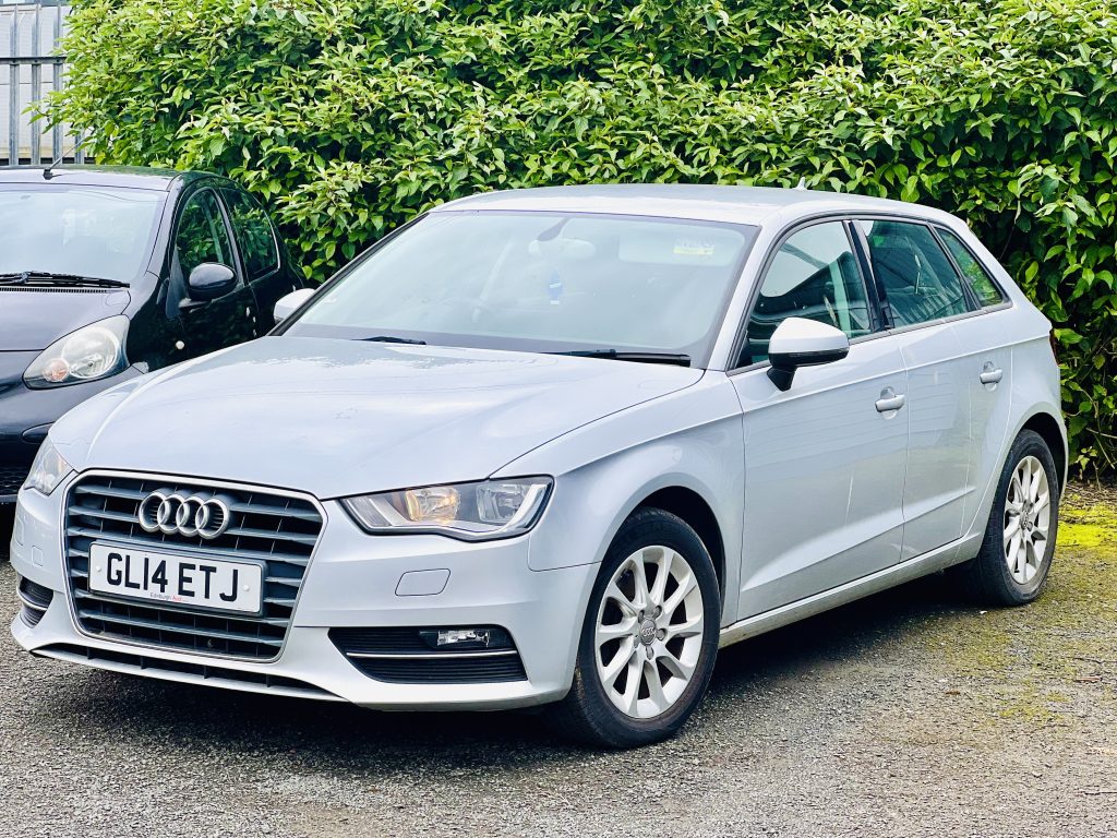 Audi A3 1.4 TFSI SE Sportback Euro 5 (s/s) 5dr / ULEZ-compliant / 51,000 miles / Petrol / Manual / 2 owners / 1 Year MOT Inc / 6 Months Warranty Inc / 12 Months AA Breakdown Cover Inc