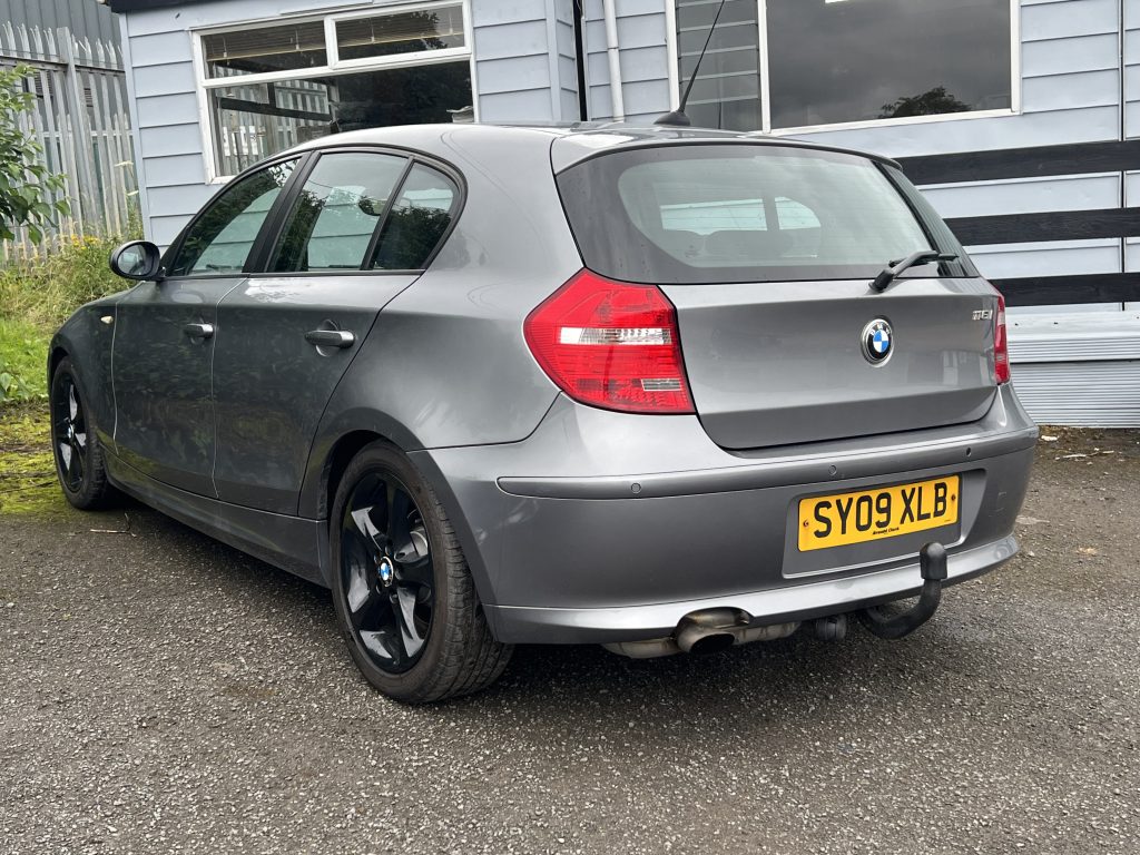 BMW 1 Series 2.0 116i Sport Euro 4 5dr, 2009 (09)  87,000 miles, Petrol, Manual, Grey, ULEZ