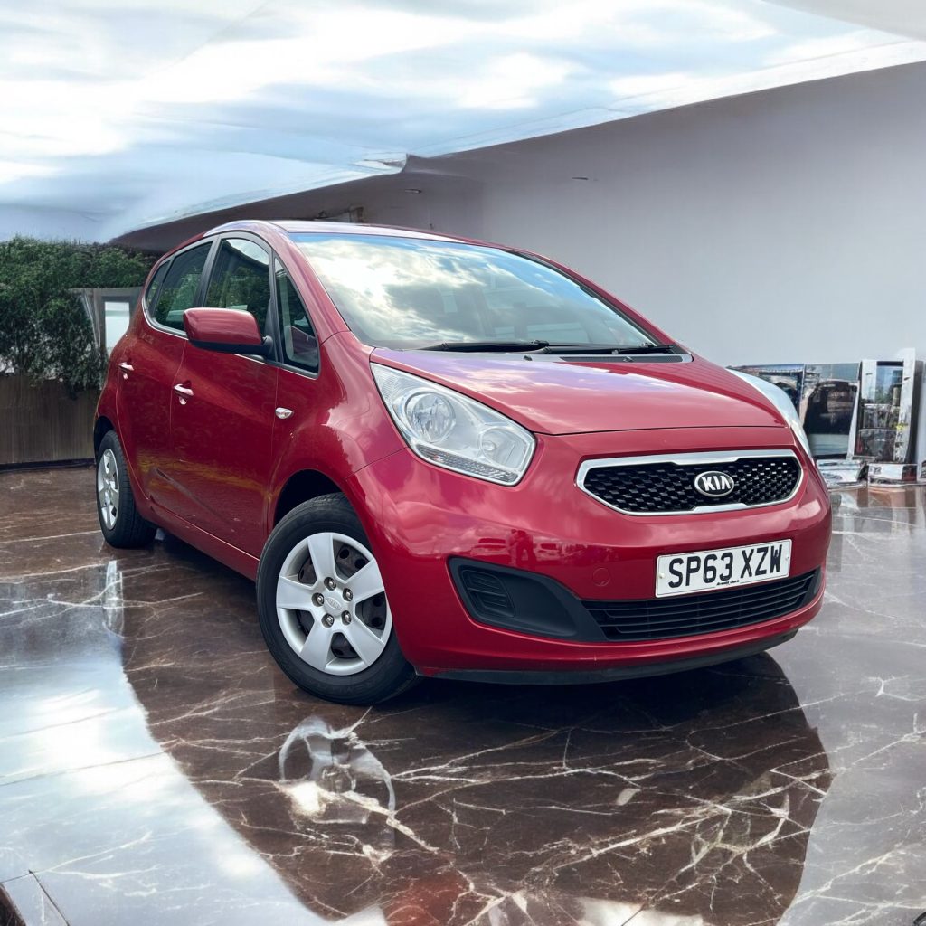 Kia Venga 1.4 EcoDynamics 1 Euro 5, 2013 (63),  70,300 miles, Petrol / Manual / Red 1 owner / Car / ULEZ