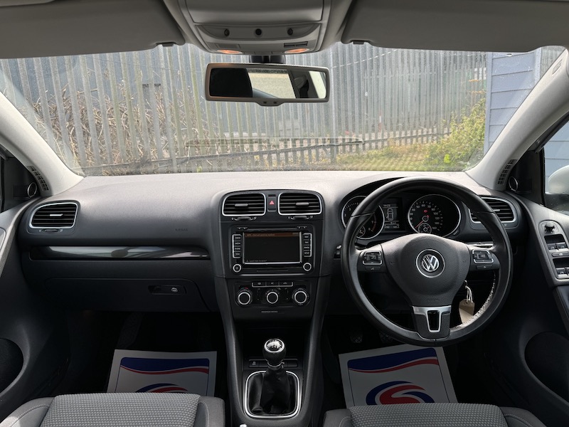 Volkswagen Golf 1.4 TSI SE Euro 5 5dr WU60UBY  2010 (60)  35,300 miles Petrol Manual Silver 2 owners Car ULEZ