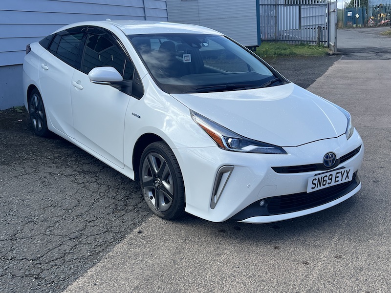 Toyota Prius 1.5 CVT 4dr SN69EYX  2024  34,100 miles Petrol Hybrid Automatic White 1 owner Car