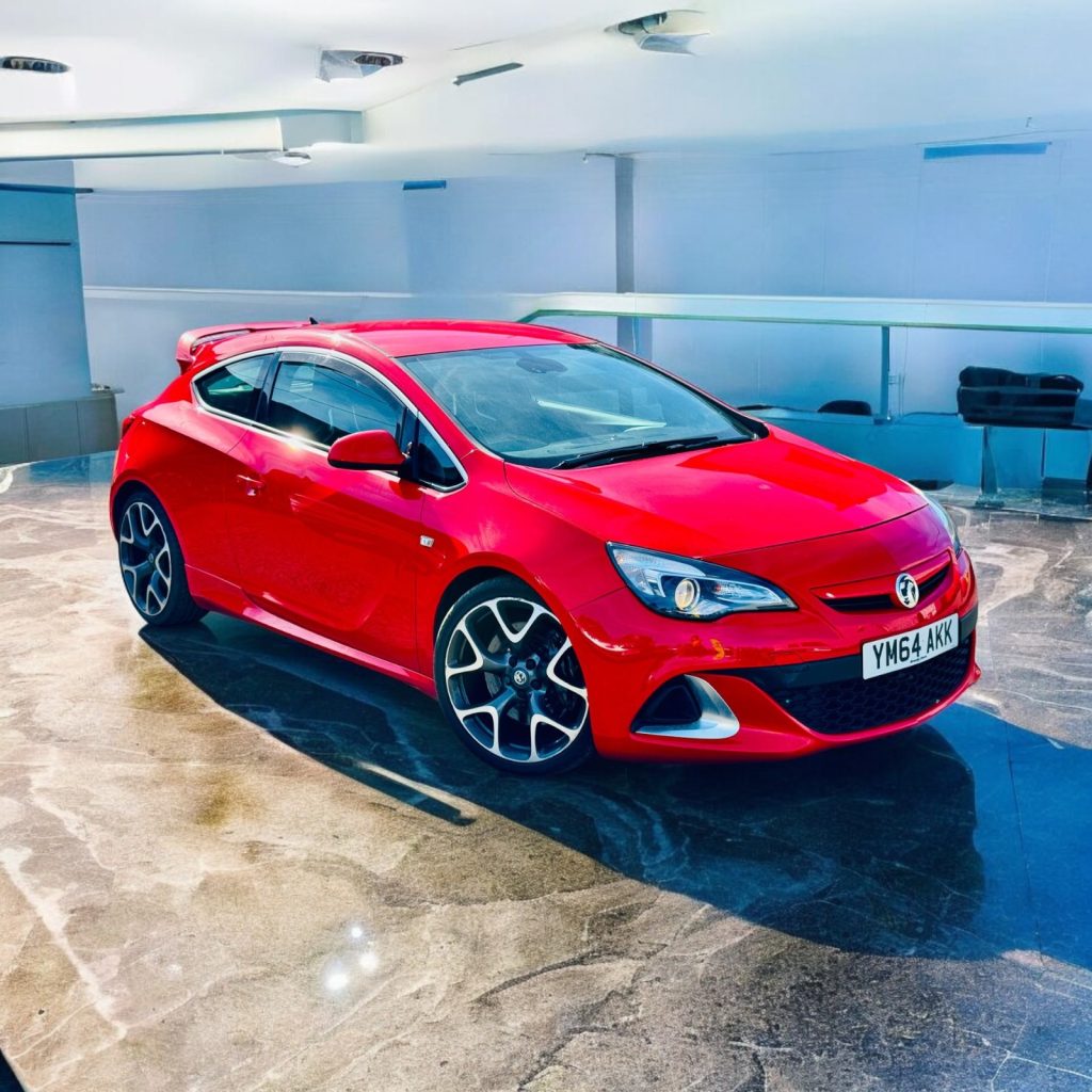 Vauxhall Astra GTC 2.0T VXR Euro 5 (s/s) 3dr, 2015 (64),  57,300 miles, Petrol, Manual, 1 year Mot, 6 Months Warranty