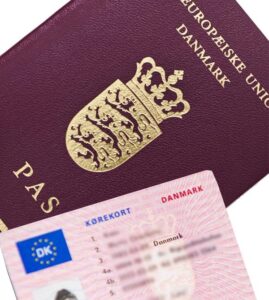 Udlejer skal altid sikre sig at lejer har kørekort med, eller pas hvis personen ikke er dansk statsborger.