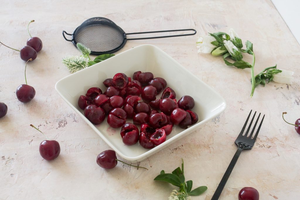 chilled cherry soup