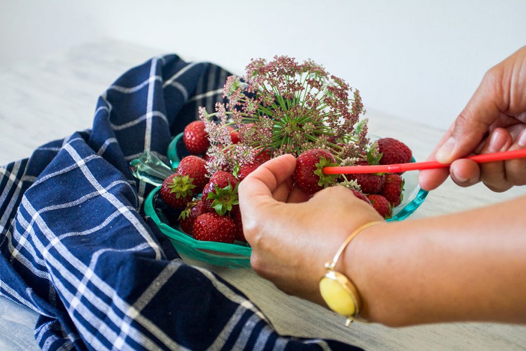 strawberry lollies