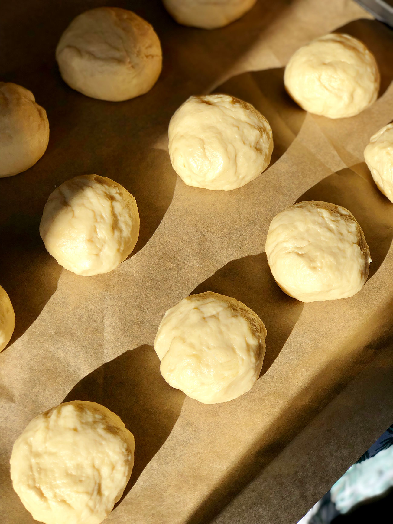 Vegan semla - rising
