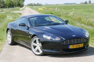 Aston Martin DB9