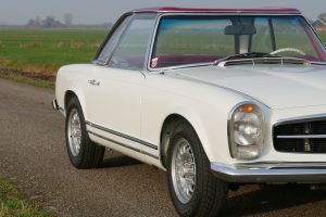 Mercedes-Benz 230 SL Pagode