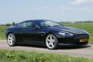 Aston Martin DB9