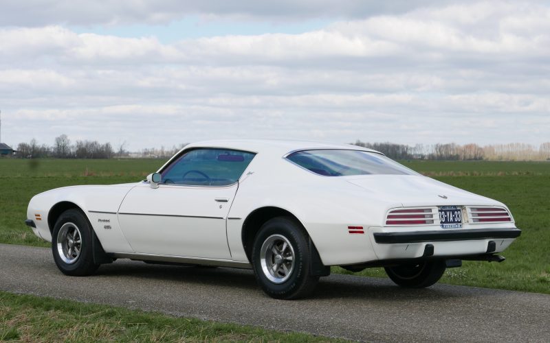 Pontiac Firebird Esprit