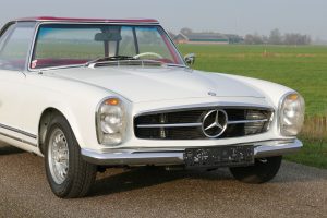 Mercedes-Benz 230 SL Pagode