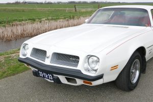 Pontiac Firebird Esprit