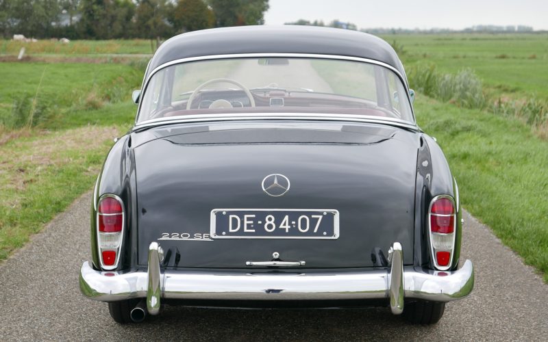 220SE Coupé