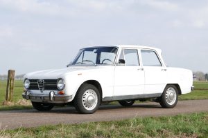 Alfa Romeo Giulia 1300 Super