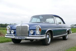 Mercedes-Benz 250SE cabriolet