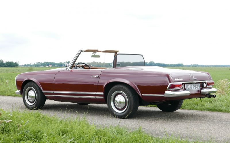 Mercedes Benz 230 SL Pagode