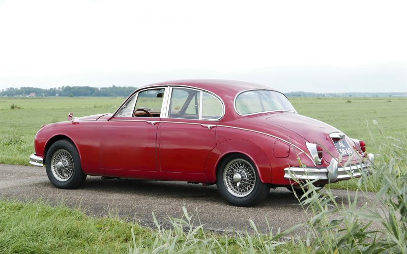 2Jaguar Mk2 3.4