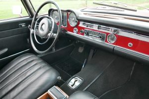 Mercedes 280SL pagode