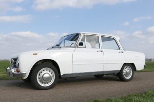 Alfa Romeo Giulia 1300 Super