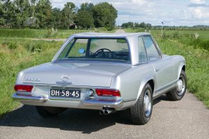 Mercedes-Benz 230SL Pagode