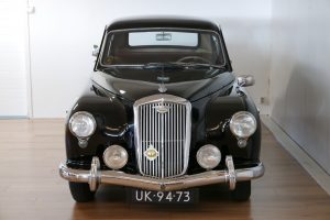 Wolseley 4/44