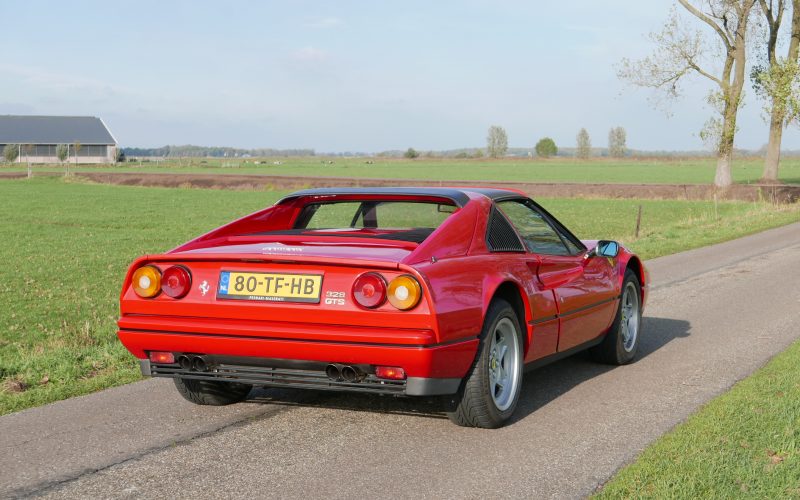 Ferrari 328 GTS