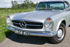 Mercedes-Benz 230SL Pagode