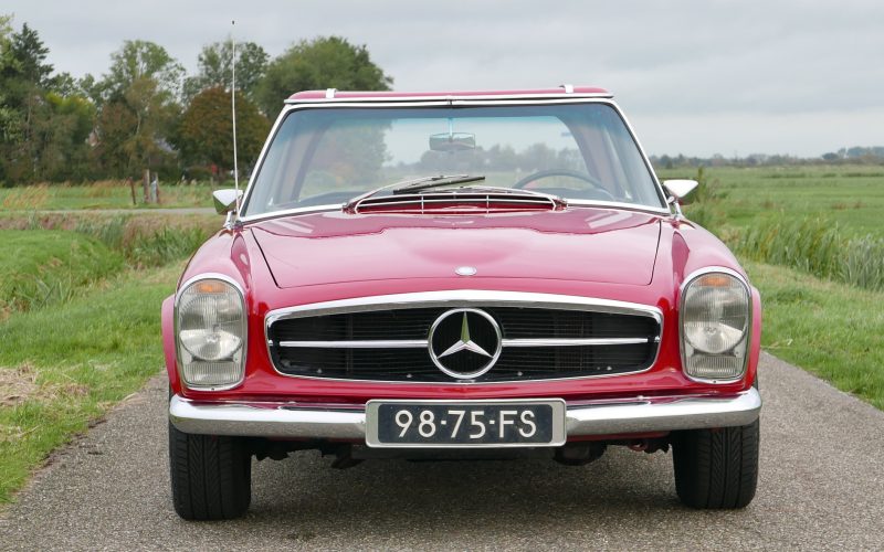 Mercedes 280SL pagode