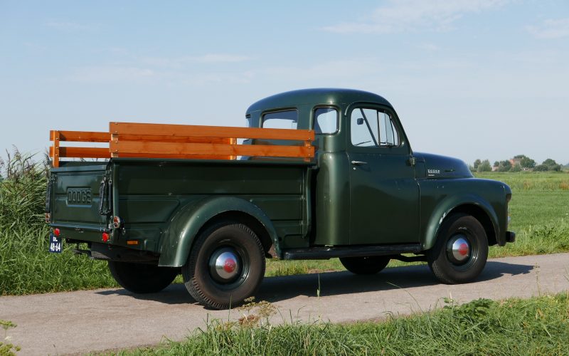 Dodge B3B - 108 Pick-up