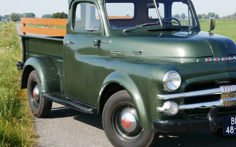 Dodge B3B - 108 Pick-up