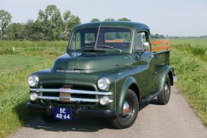 Dodge B3B - 108 Pick-up