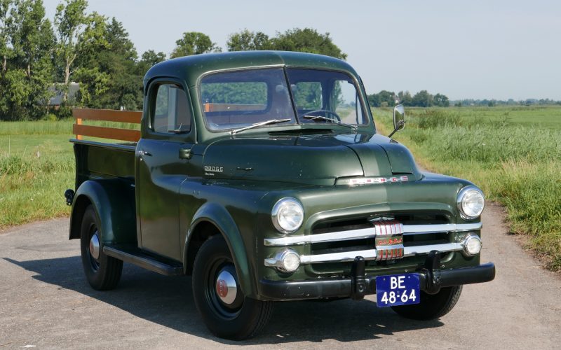 Dodge B3B - 108 Pick-up