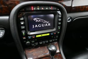 Jaguar XJ 2.7D V6 Sovereign