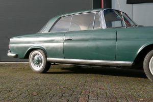 Mercedes-Benz 220 SE Coupé