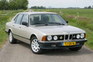 BMW 732i E23