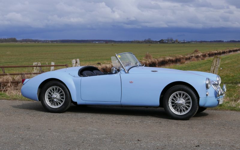 MGA Roadster