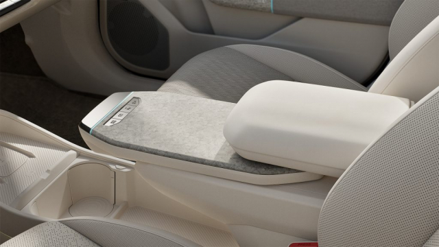 kia-ev4-sedane-baseline-int-static-digital-1920×1080-1