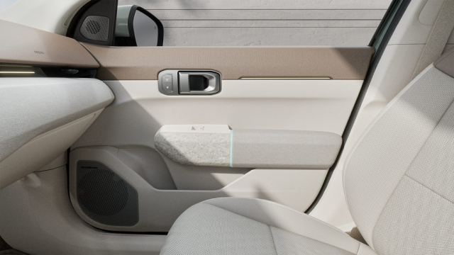 kia-ev4-sedane-baseline-int-static-digital-1920×1080-2