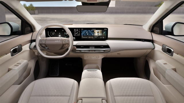 kia-ev4-sedane-baseline-int-static-digital-1920×1080-4