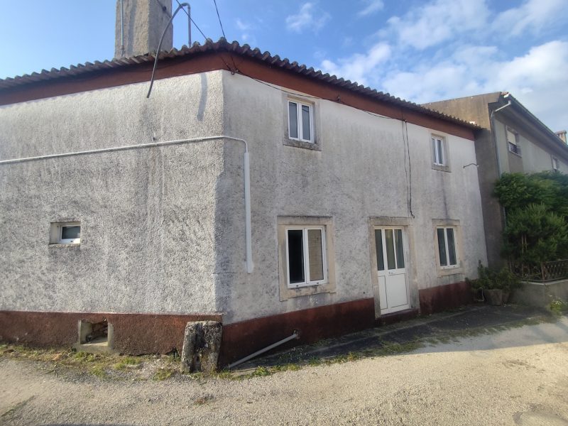 Moradia T3+Sótão em Carapinheira, Montemor