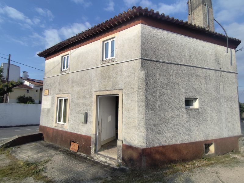Moradia T3+Sótão em Carapinheira, Montemor