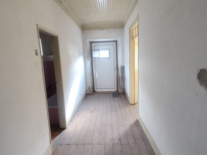 Moradia T3+Sótão em Carapinheira, Montemor