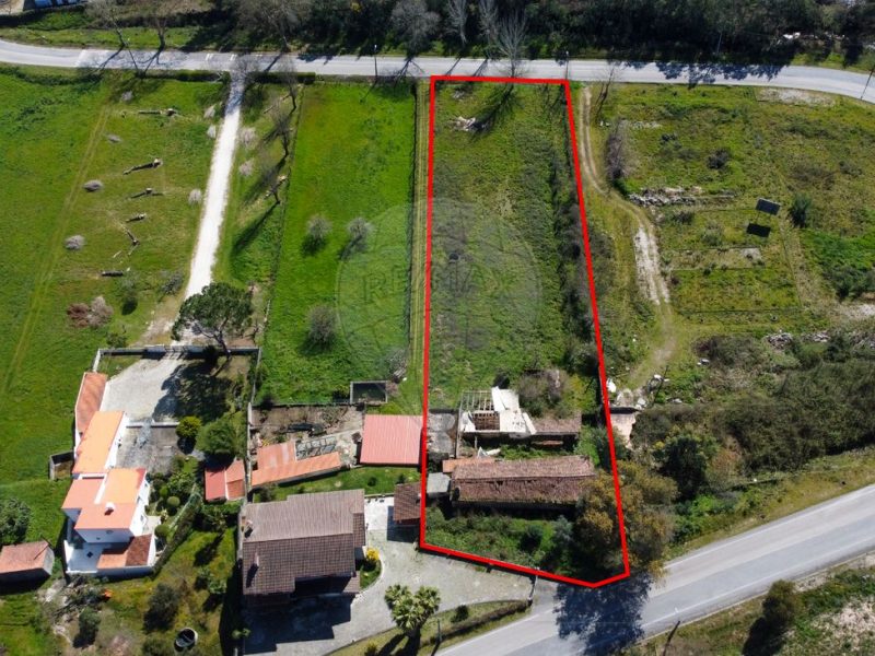 Terreno Urbano c/ Ruína | Centro | Lousã