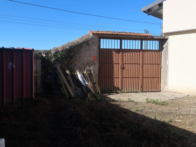 Moradia T3 em São Martinho da Cortiça