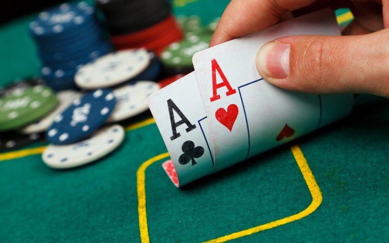 Is poker more about psychology than strategy?