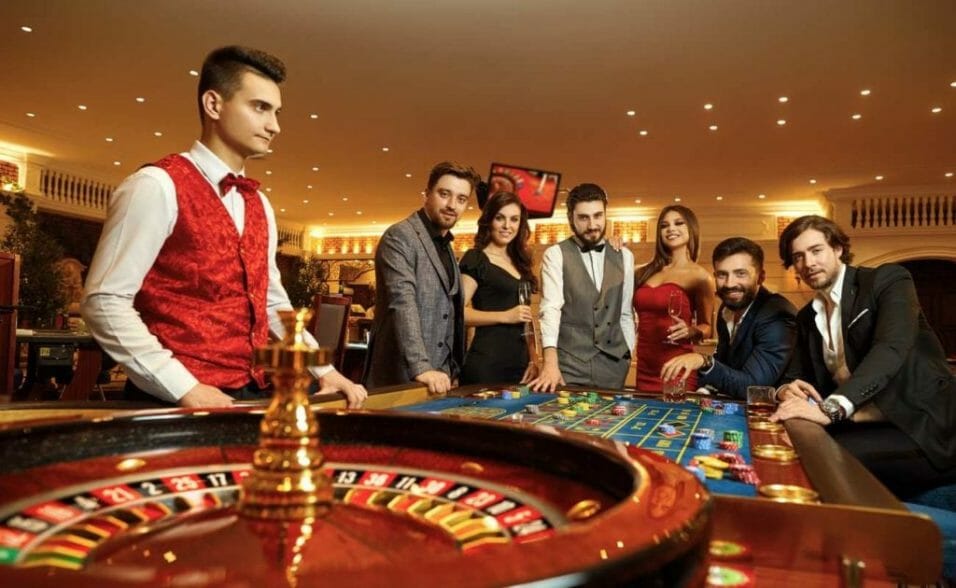 Are casino etiquette rules the same everywhere?